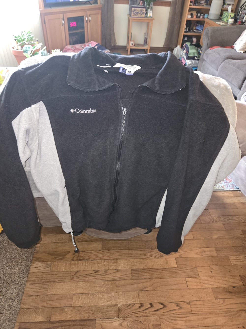 Columbia Womans Black and Gray Full-Zip Fleece Jacket